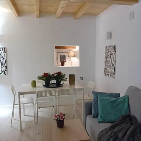 Vivienda A Estrenar Con Aparcamiento Playa Caolin * Lago (Lugo)